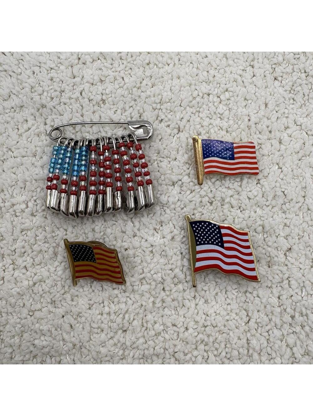 Vintage USA American Flag Pin Lot of 4